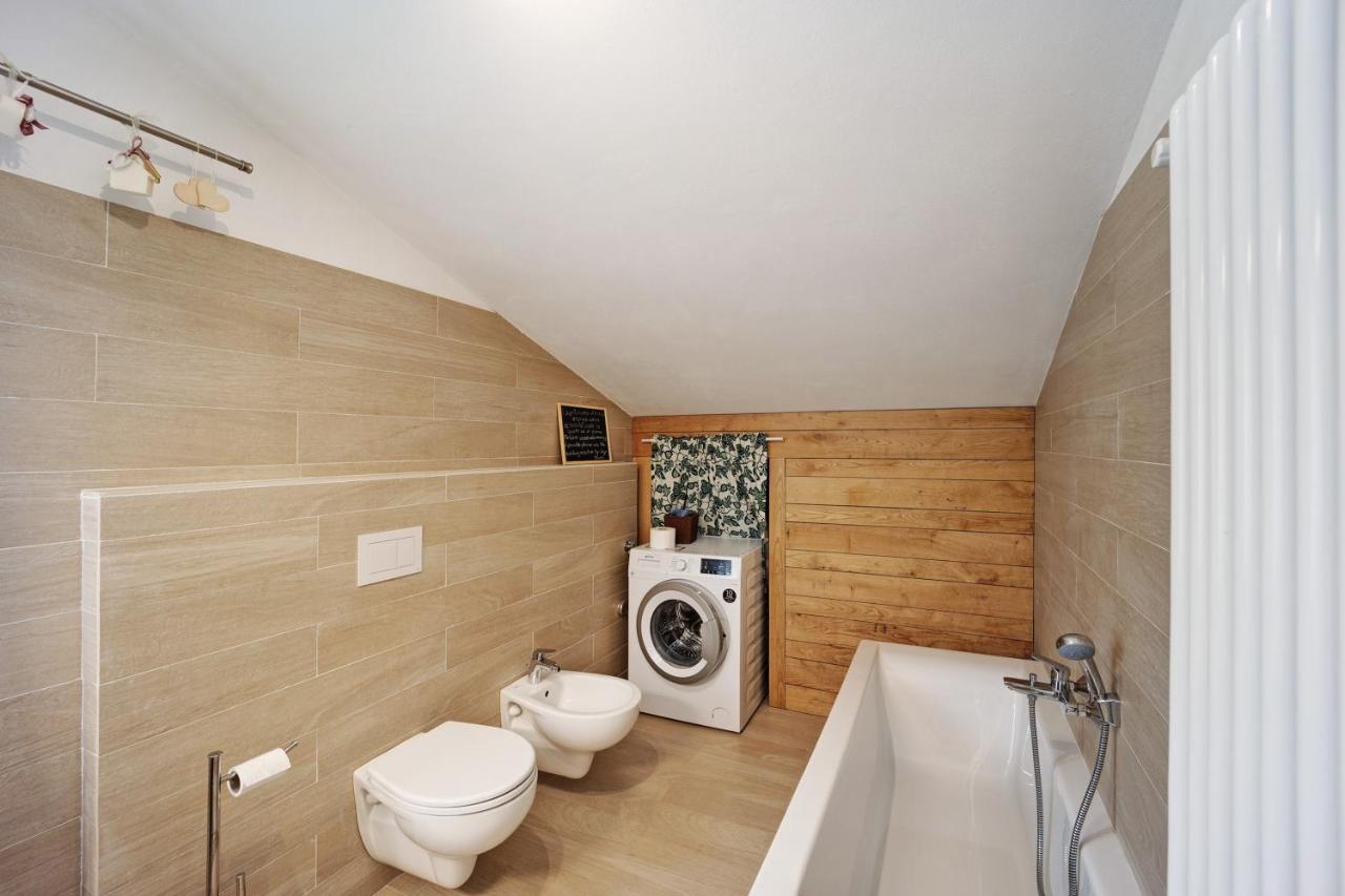 Mansarda Albero Verde Con Piscina Casanova Lerrone Εξωτερικό φωτογραφία